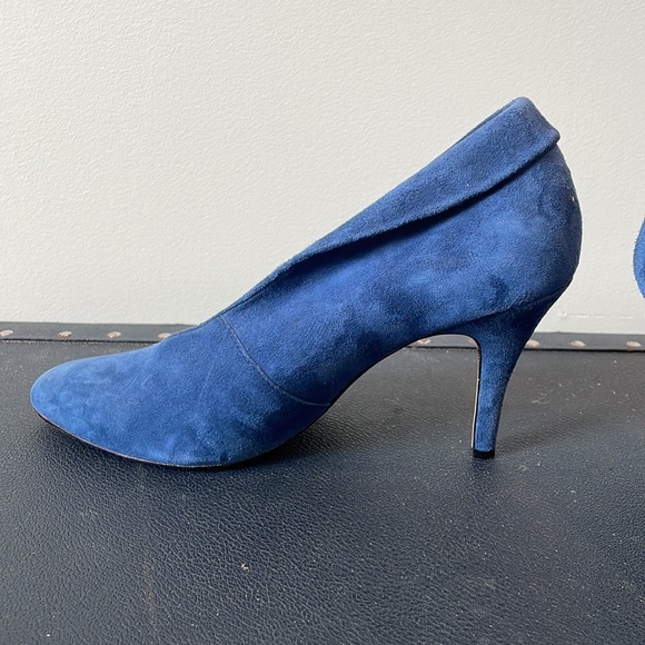 Dolce Vita Blue Suede Heels - Picture 2 of 5